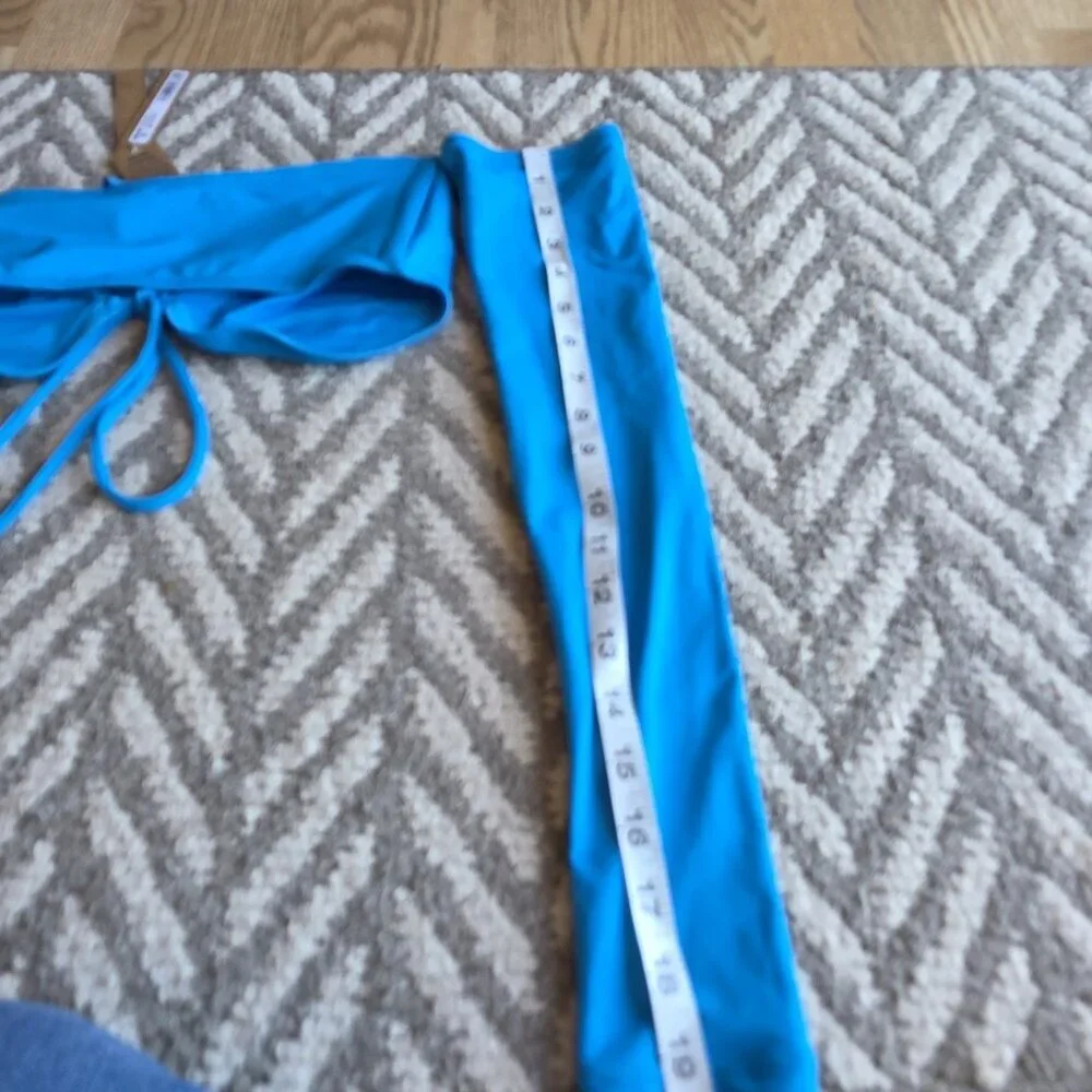 SKIMS Swim Long Sleeve Bikini Top Turquoise Size Small NWT